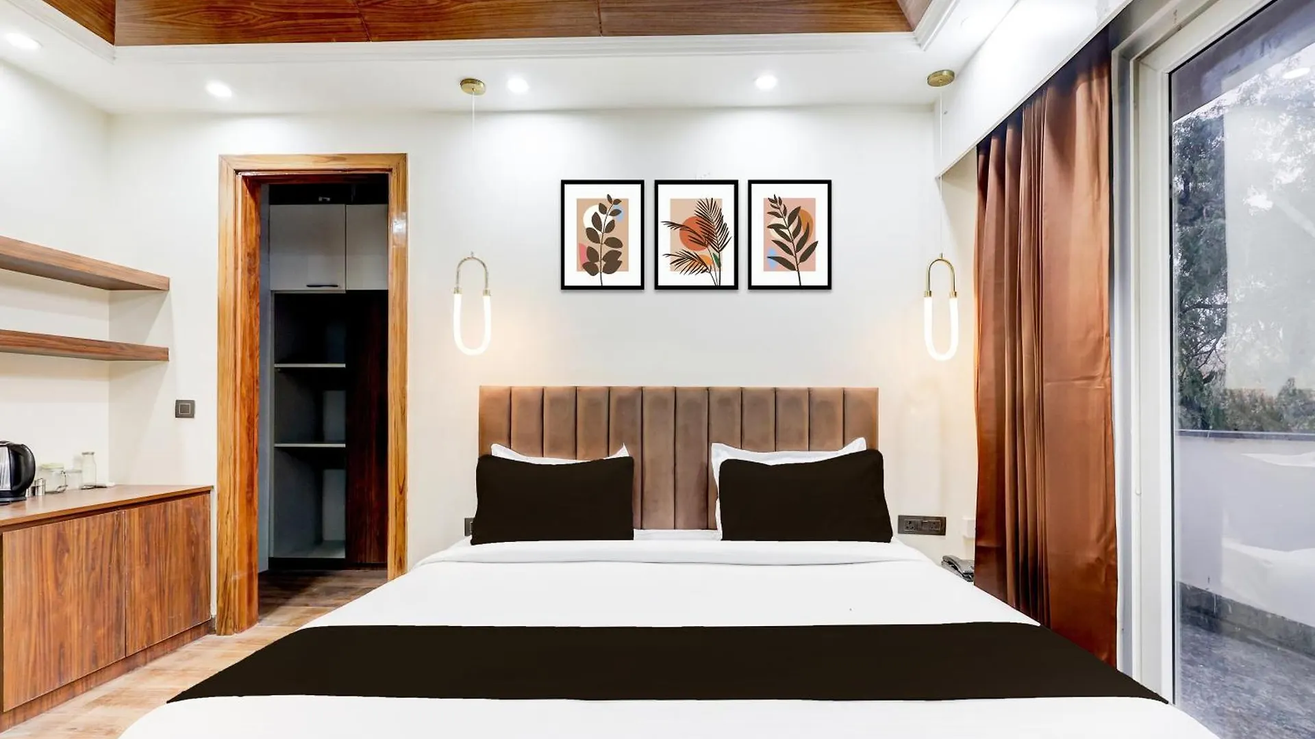 Super Hotel O Sector 43 Gurgaon Indien